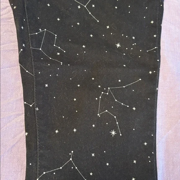 Vintage Torrid constellation black jeans in 14R 28” inseam. Washed and worn once - Picture 3 of 9